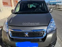 Usado Peugeot Partner Tepee Active 100 CV (73 kW) 2018 Gris / plata Monovolumen