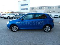 Usado Skoda Fabia Ambition 95 CV (69 kW) 2021 Azul Utilitario