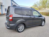 usado Ford Tourneo Courier 1.0 Ecoboost Titanium