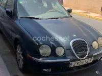 Usado Jaguar S-Type 240 CV (176 kW) 2000 Negro Berlina