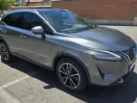 Usado Nissan Qashqai Tekna 190 CV (139 kW) 2023 Gris / plata SUV