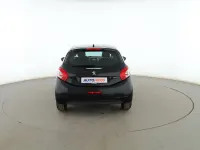Usado Peugeot 208 Active 82 CV (60 kW) 2014 Negro Utilitario