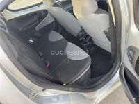 Usado Peugeot 107 Active 68 CV (50 kW) 2014 Gris / plata Utilitario