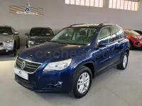 Begagnad VW Tiguan 140 HK (102 kW) 2009 Blå SUV