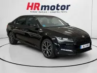 Usado Skoda Superb SportLine 150 CV (110 kW) 2023 Negro Berlina