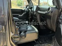 Usado Jeep Wrangler Unlimited Sahara 284 CV (208 kW) 2015 Negro SUV