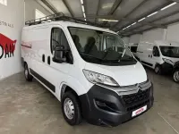 Usado Citroën Jumper 120 CV (88 kW) 2024 Blanco Monovolumen