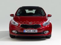 Usado Kia Ceed 100 CV (73 kW) 2012 Granate Utilitario