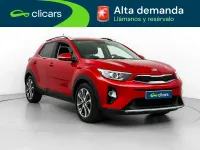 Usado Kia Stonic 120 CV (88 kW) 2018 Rojo SUV