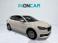 Usado Skoda Fabia Ambition 80 CV (58 kW) 2023 Blanco Berlina