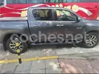 Usado Toyota HiLux 150 CV (110 kW) 2018 Gris / plata Pickup/Camioneta