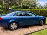 Usado Audi A4 130 CV (95 kW) 2005 Azul Berlina