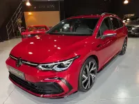 Usado VW Golf VIII R-line 150 CV (110 kW) 2023 Rojo Familiar