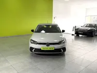 Usado VW Polo Life 95 CV (69 kW) 2023 Beige Utilitario