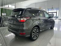 Usado Ford Kuga ST-Line 150 CV (110 kW) 2018 Gris SUV