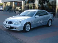 Usado Mercedes CLK320 Avantgarde 224 CV (164 kW) 2005 Gris / plata Coupe