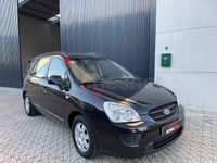 Usado Kia Carens Active 140 CV (102 kW) 2009 Negro Monovolumen