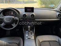 Usado Audi A3 Ambiente 150 CV (110 kW) 2015 Gris / plata Berlina