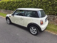 Usado Mini Cooper 120 CV (88 kW) 2010 Beige Utilitario