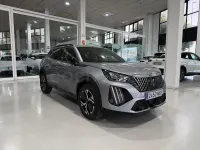 Usado Peugeot 2008 Allure 100 CV (73 kW) 2025 Gris / plata SUV