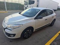 Usado Renault Mégane Expression 95 CV (69 kW) 2013 Blanco Berlina