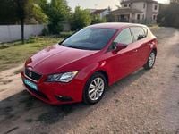 Usado Seat Leon ST Reference 110 CV (80 kW) 2015 Rojo Familiar