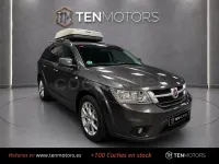 Usado Fiat Freemont Urban 140 CV (102 kW) 2014 Gris / plata SUV