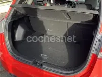 Usado Hyundai ix20 Comfort 115 CV (84 kW) 2012 Rojo Utilitario