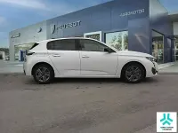 Usado Peugeot 308 Active 110 CV (80 kW) 2022 Blanco Berlina