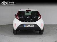 Usado Toyota Aygo X Play 72 CV (52 kW) 2024 Blanco SUV