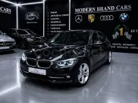 Usado BMW 318 Advantage 150 CV (110 kW) 2018 Negro Familiar
