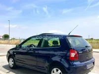 Usado VW Polo Trendline 75 CV (55 kW) 2003 Azul Berlina