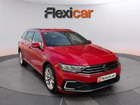 Usado VW Passat GTE 218 CV (160 kW) 2020 Rojo Familiar