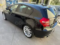 Usado BMW 116 M Sport 122 CV (89 kW) 2011 Negro Utilitario