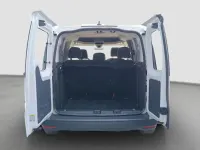 Usado VW Caddy 102 CV (75 kW) 2022 Blanco Monovolumen