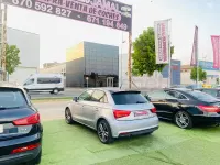 Usado Audi A1 Sportback 90 CV (66 kW) 2015 Gris / plata Utilitario