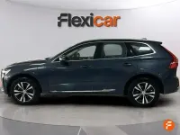 Käytetty Volvo XC60 Core 350 HP (257 kW) 2023 Sininen Katumaasturi