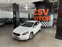 Usado Volvo V40 115 CV (84 kW) 2014 Blanco Familiar
