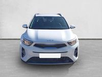 Usado Kia Stonic 101 CV (74 kW) 2024 Blanco SUV