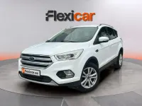 Usado Ford Kuga Trend 120 CV (88 kW) 2019 Blanco SUV