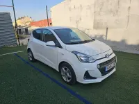 Usado Hyundai i10 66 CV (48 kW) 2017 Blanco Utilitario
