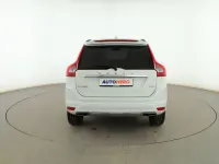 Usado Volvo XC60 Momentum 190 CV (139 kW) 2017 Blanco SUV