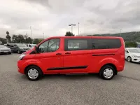 Usado Ford Transit Trend 136 CV (100 kW) 2023 Rojo Van