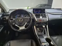 Usado Lexus NX300h 197 CV (144 kW) 2020 Blanco SUV