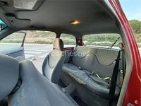 Usado Nissan Micra S 55 CV (40 kW) 1999 Rojo Utilitario