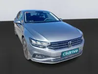Usado VW Passat Executive 122 CV (89 kW) 2020 Familiar