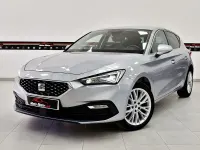 Usado Seat Leon XCELLENCE 150 CV (110 kW) 2022 Gris / plata Berlina