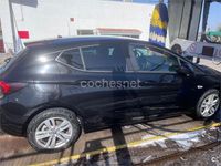Usado Opel Astra Selective 110 CV (80 kW) 2019 Negro Berlina