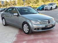 Usado Mercedes C200 136 CV (100 kW) 2011 Gris / plata Berlina