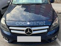 Usado Mercedes B200 156 CV (114 kW) 2012 Azul Monovolumen